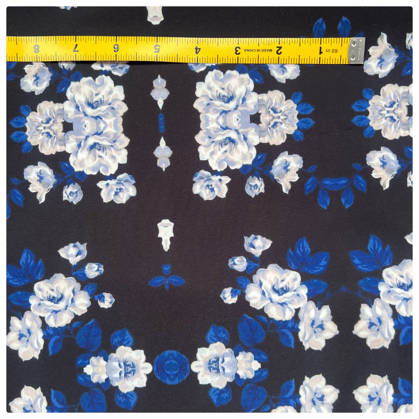 BLACK BLUE