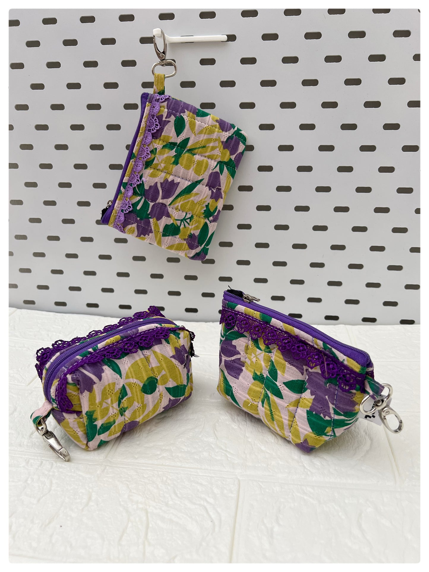 PURPLE FLORAL KEY CHARM