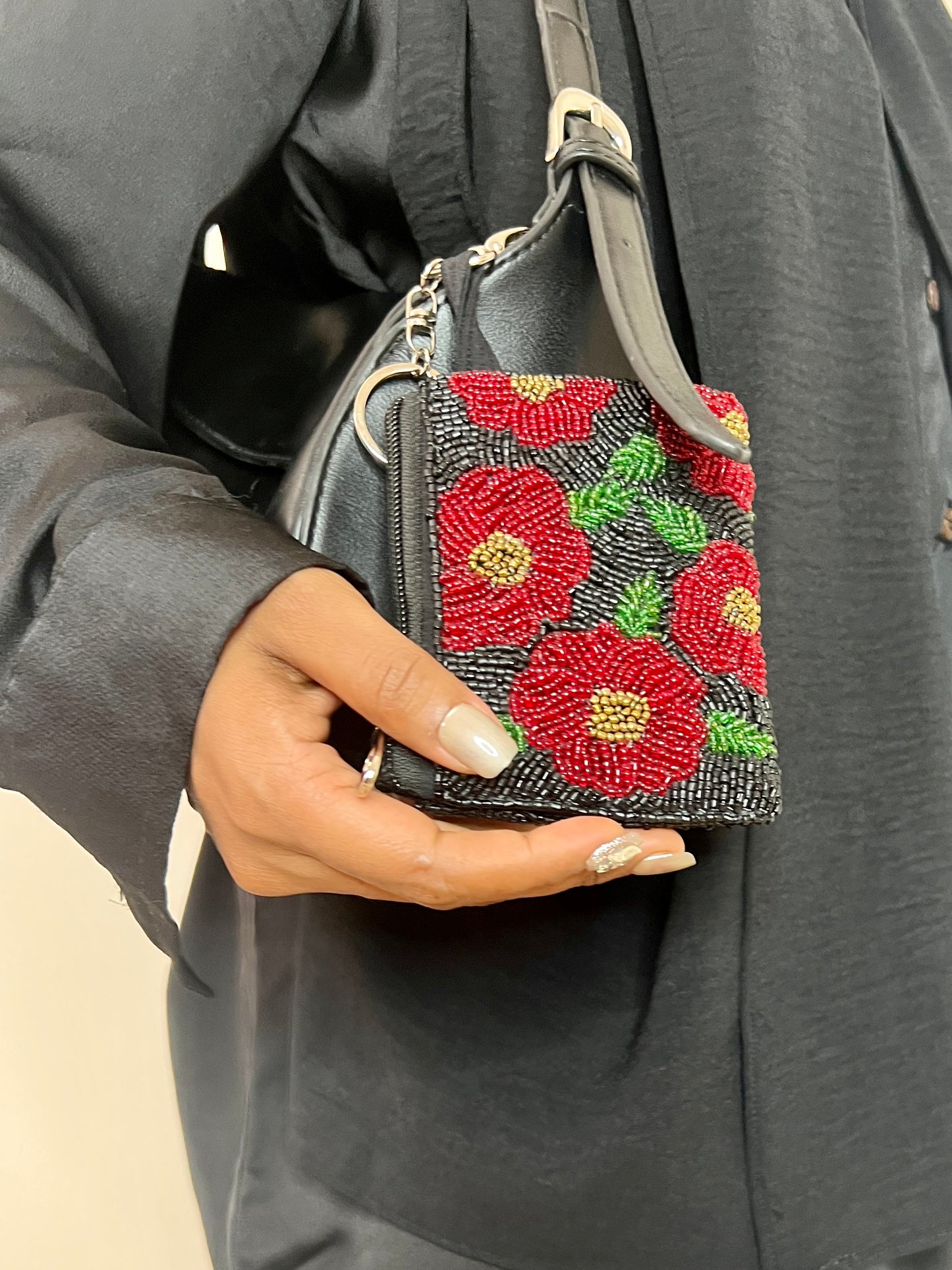 RED FLORAL BEADED COIN PURSE