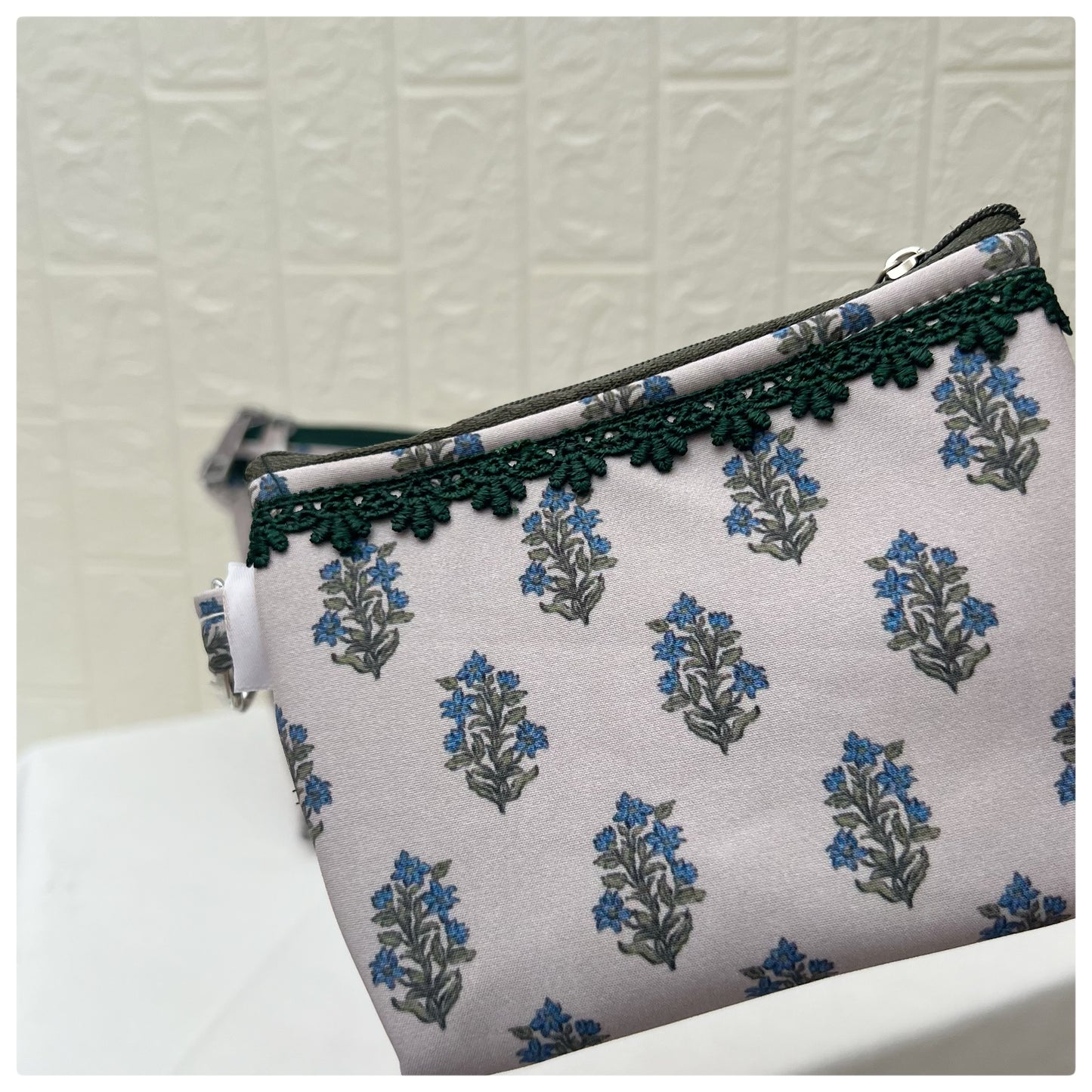 ASH GREEN KOLKA PARIZAT CROSSBODY