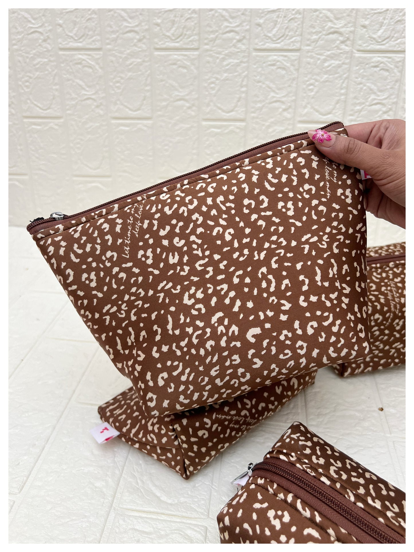 BROWN JAGUAR POUCHES