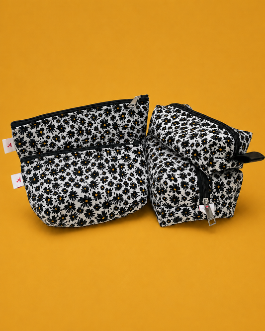 BNW PERIWINKLE POUCHES