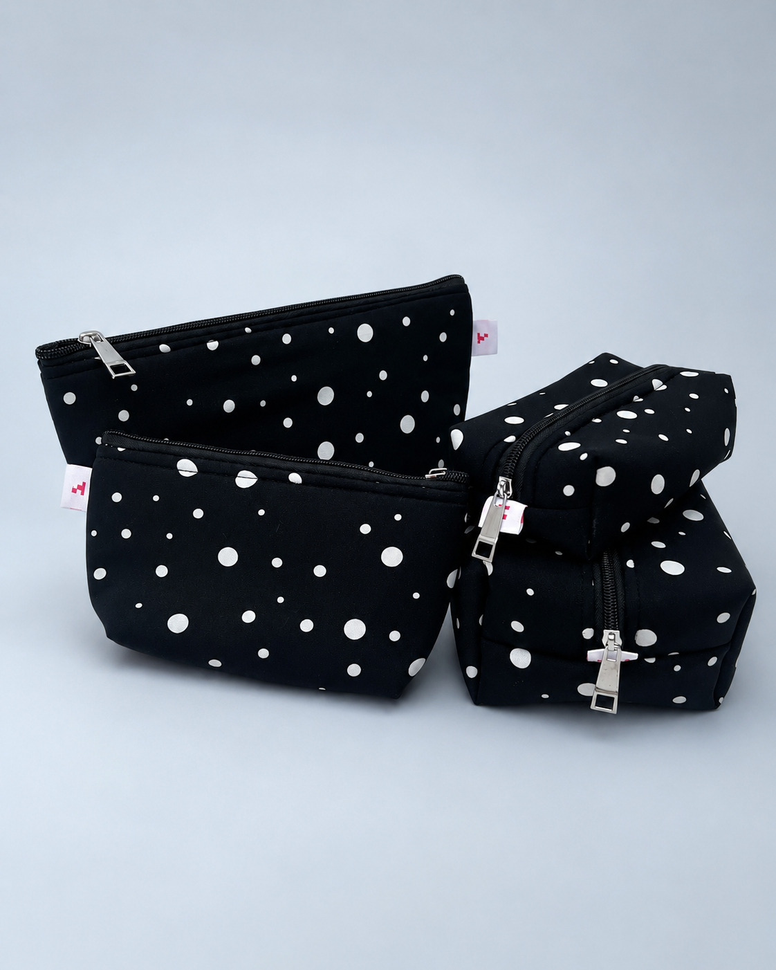 BLACK SMALL BIG POLKA POUCHES