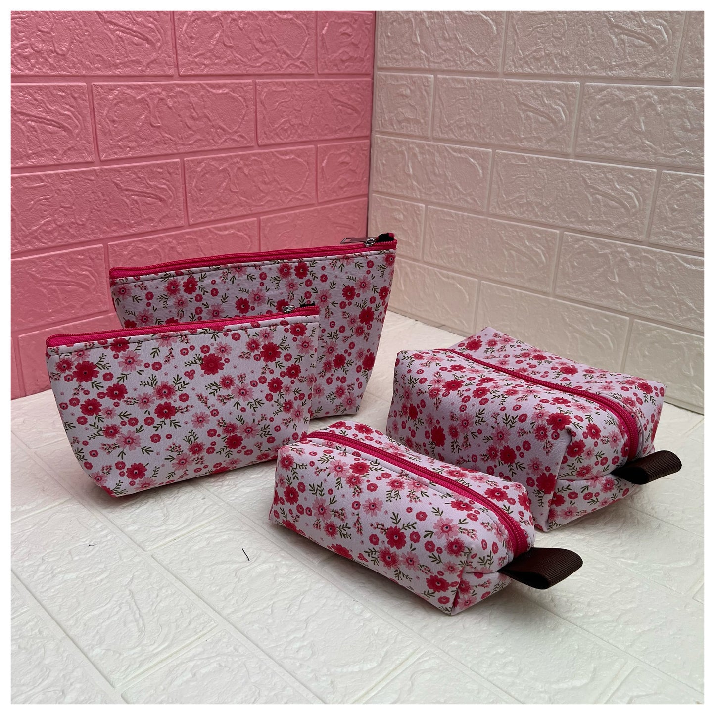 PINK SMALL FLORAL POUCHES