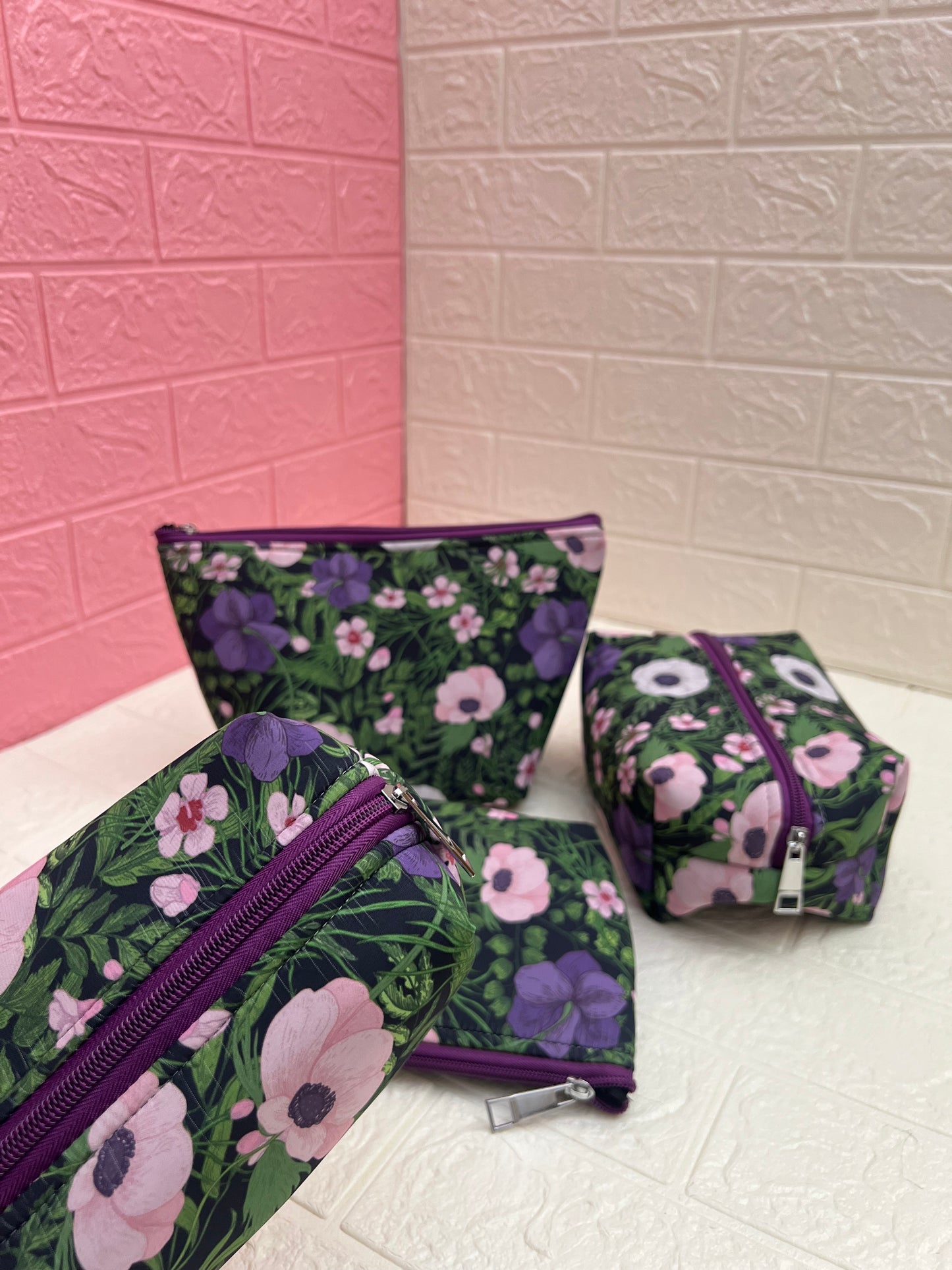 PURPLE JUNGLE POUCHES