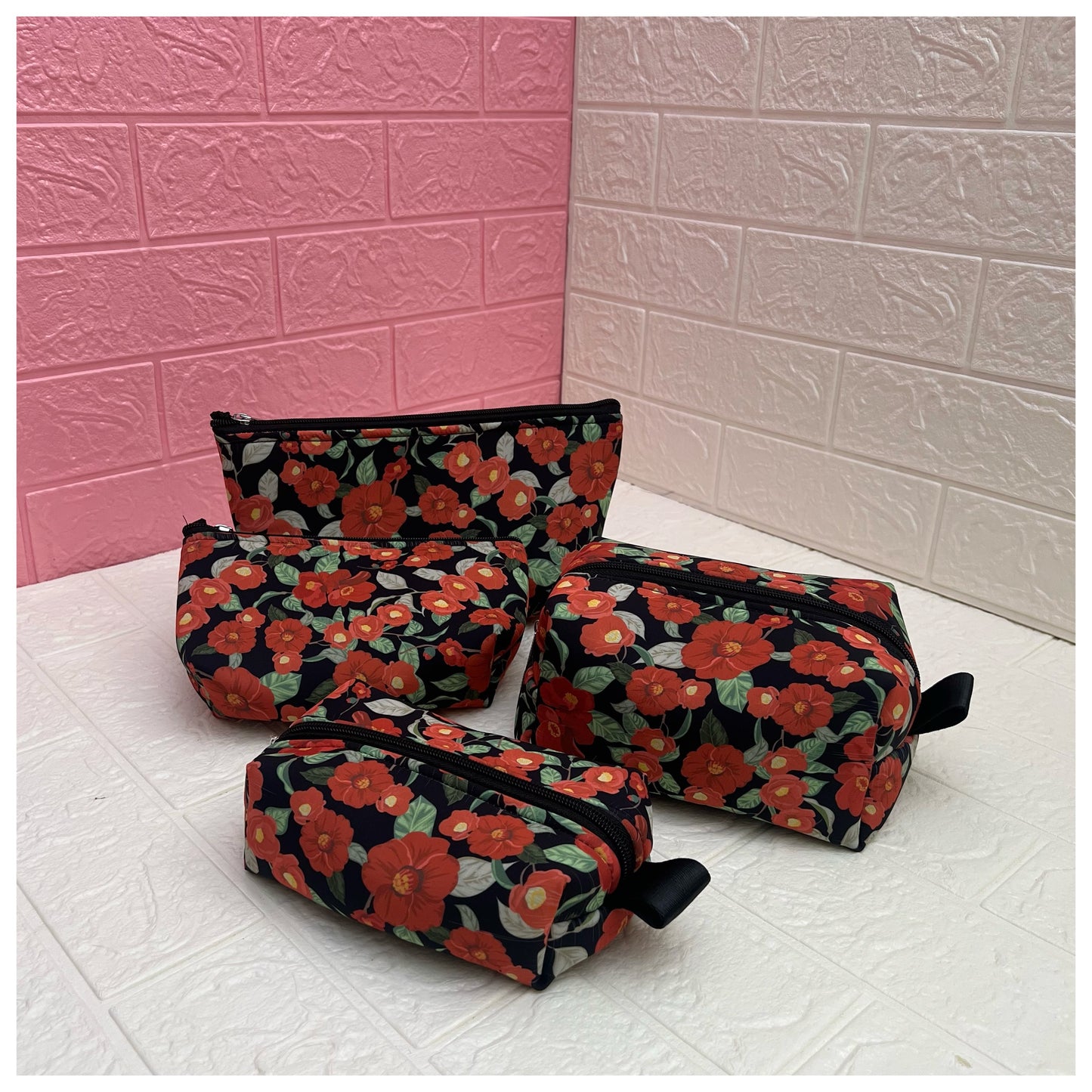 CAMELLIA POUCHES
