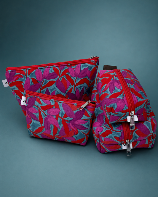 RED TEAL LEAF POUCHES