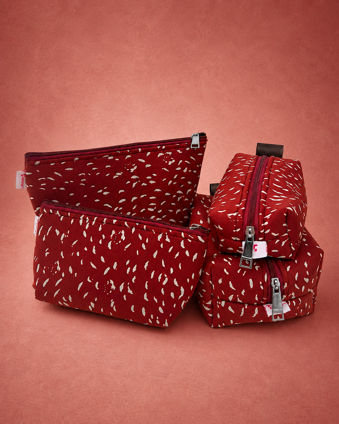 RED WHITE ABSTRACT POUCHES