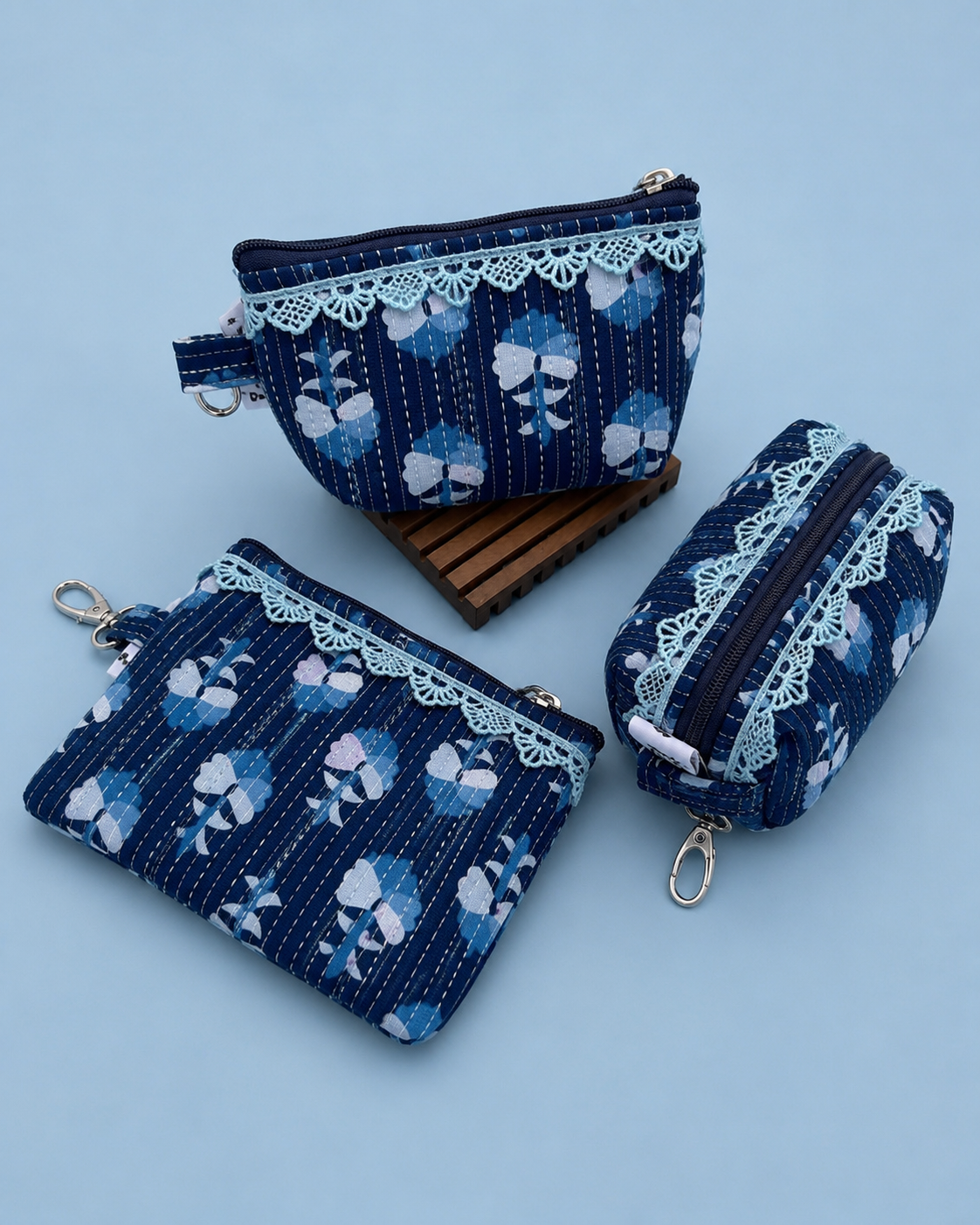 NAVY JOYPURI KEYCHARM