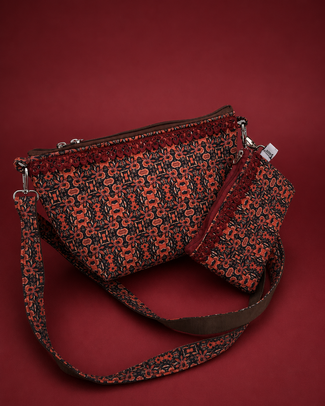RED BLACK PARIZAT CROSSBODY