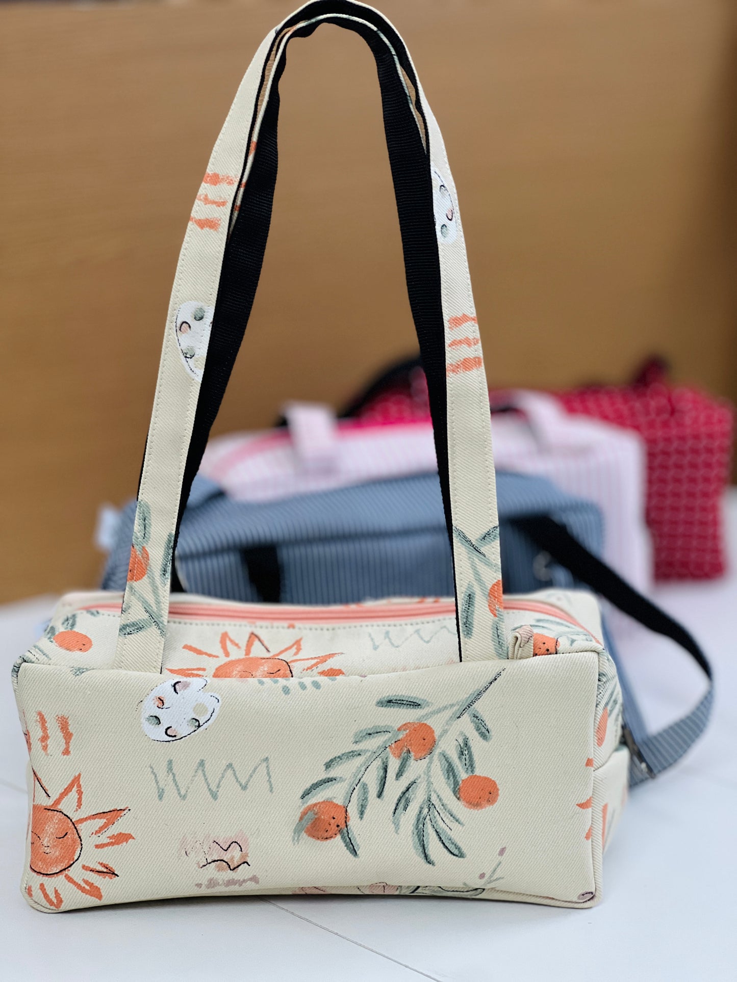 OFFWHITE PIKO TOTE