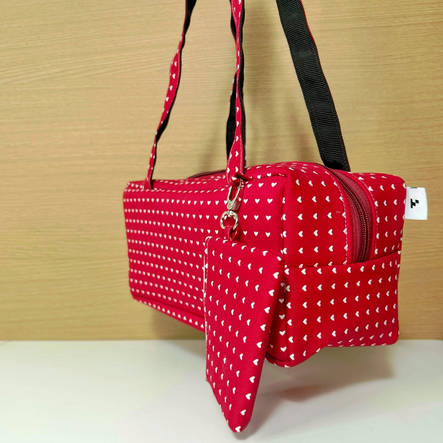 RED LOVE PIKO TOTE