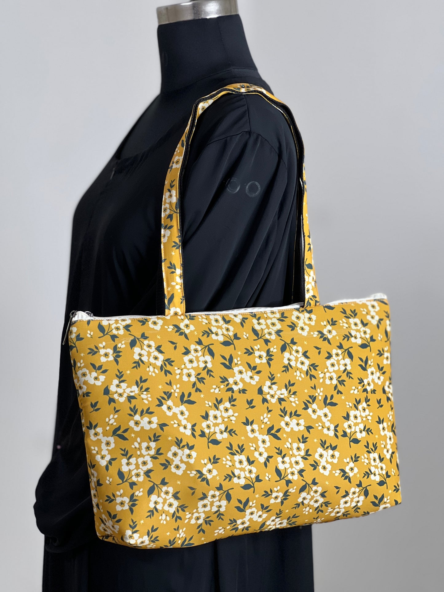 YELLOW TOTE BAG