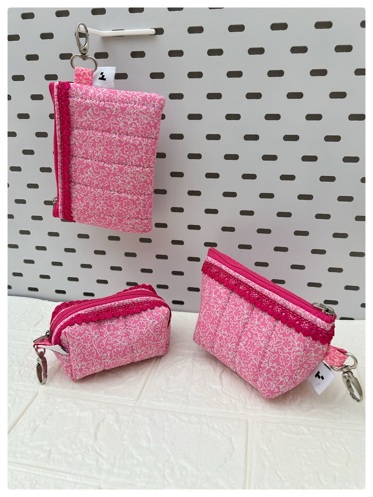 Hotpink KEYCHARM