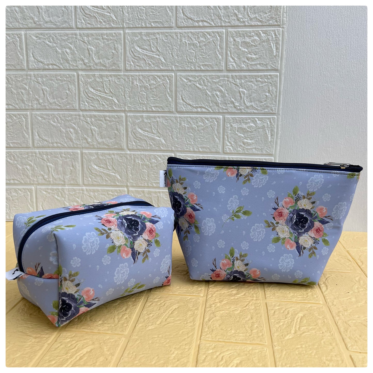 SKY FLORAL POUCHES