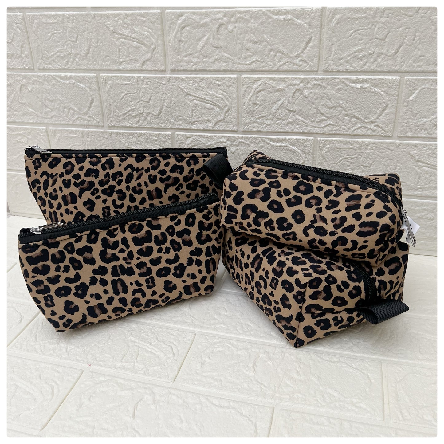 TIGER POUCHES