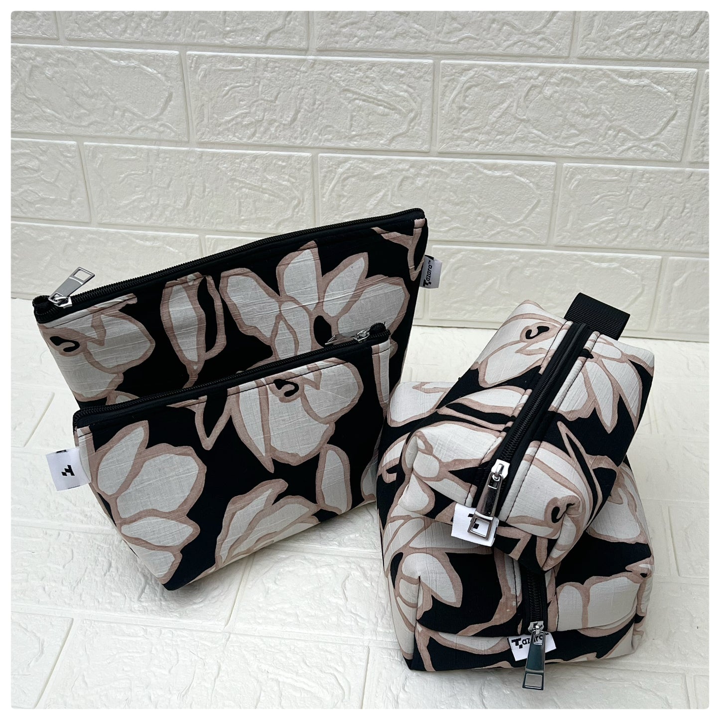 WHITE BROWN LEAF POUCHES