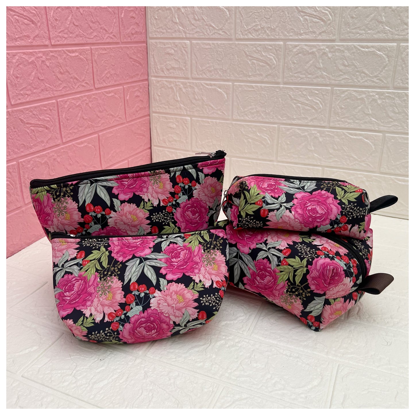 PINK JUNGLE POUCHES