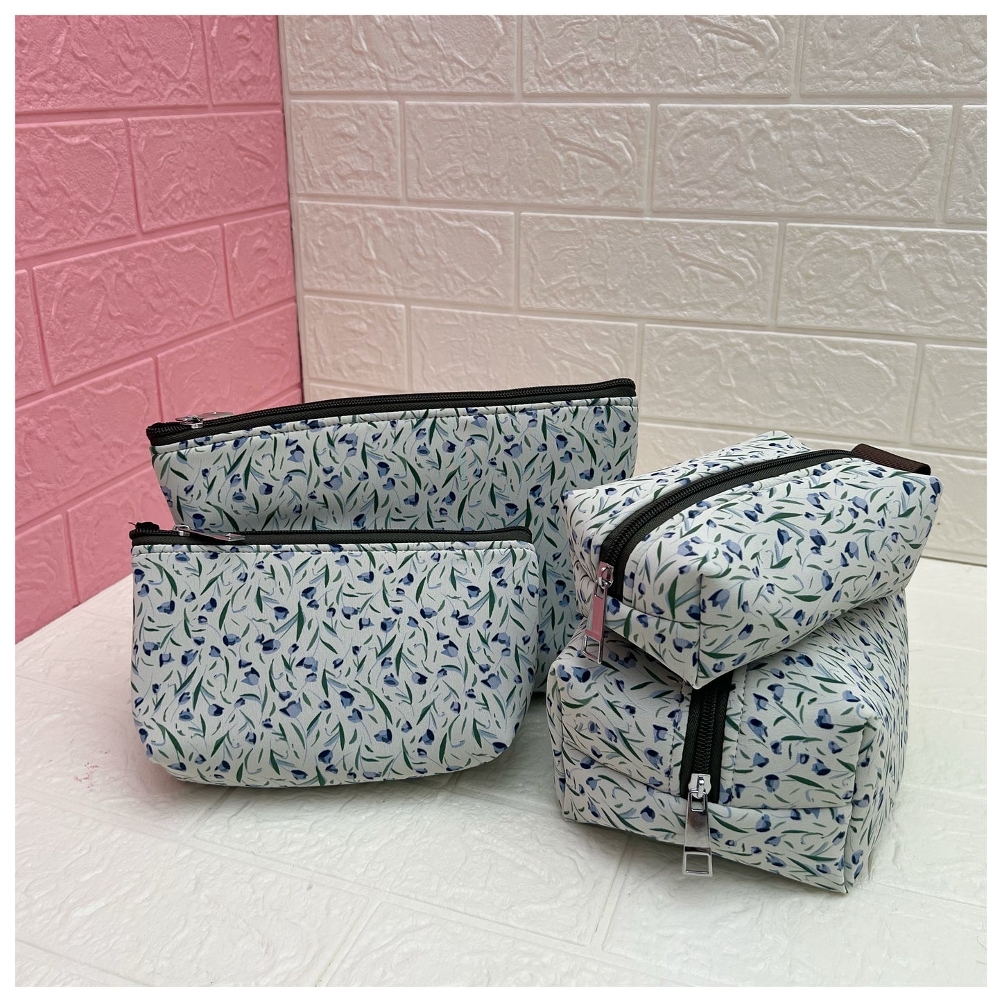 WHITE BLUE FLORAL POUCHES
