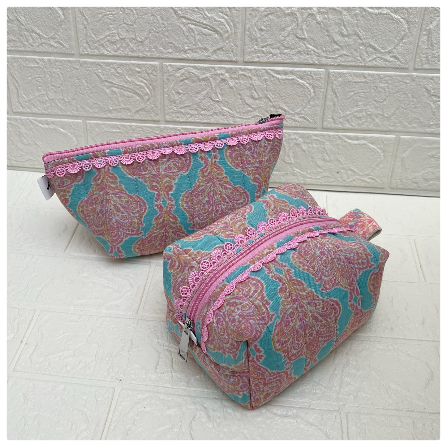 TEAL PINK QUILTED POUCH
