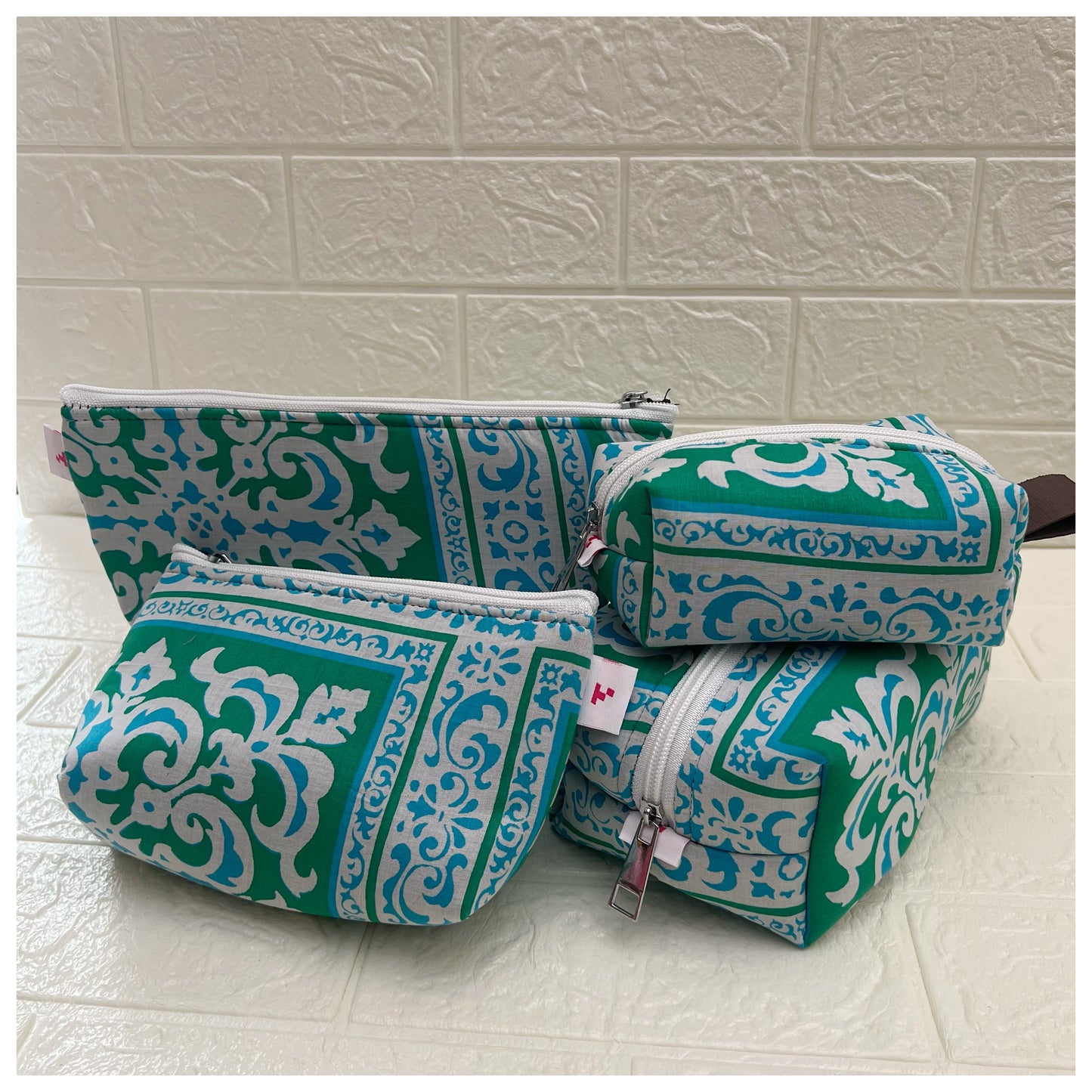 NOKSHA POUCHES