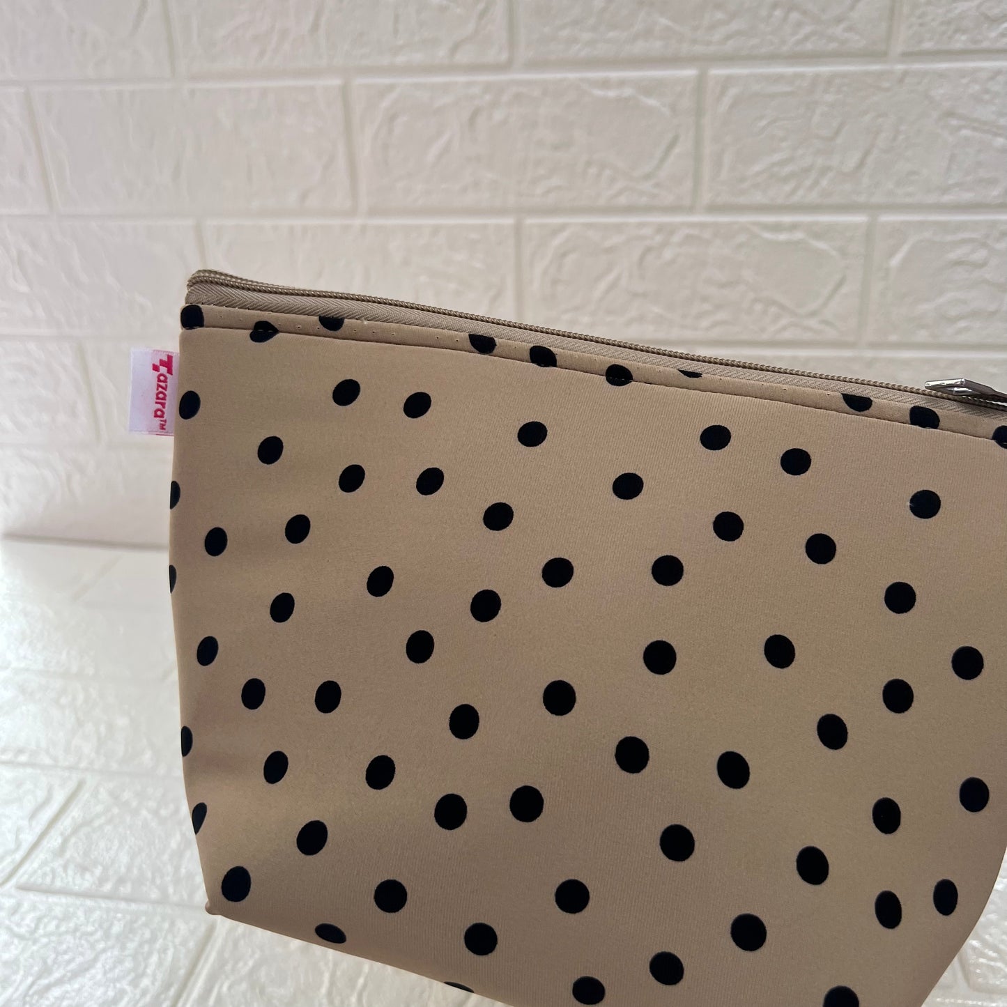 BEIGE POLKA POUCHES