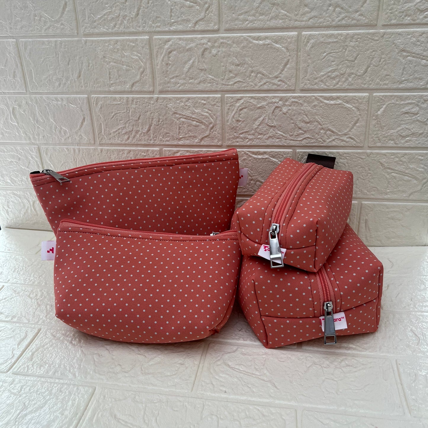 PEACH POLKA POUCHES