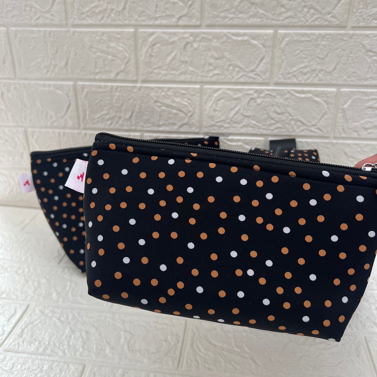 BLACK MULTI COLOR POLKA POUCHES
