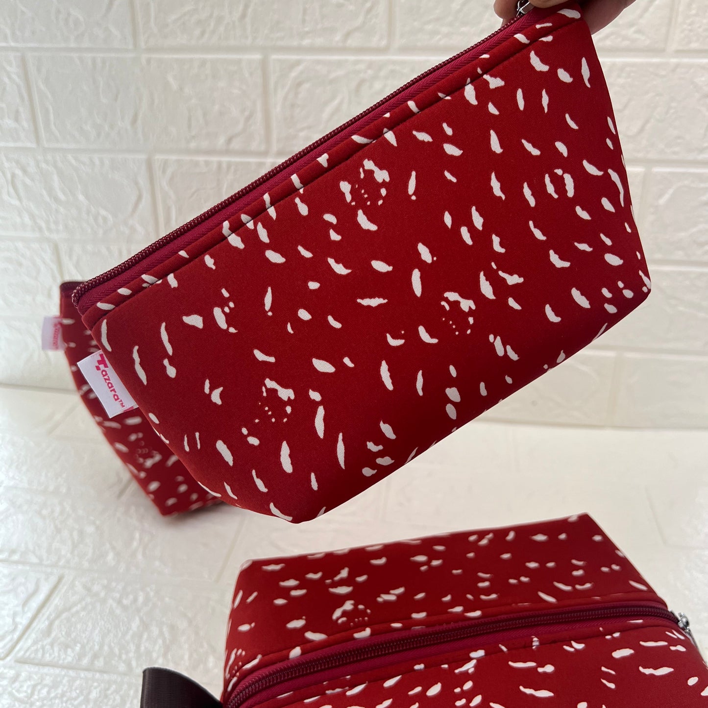 RED WHITE ABSTRACT POUCHES