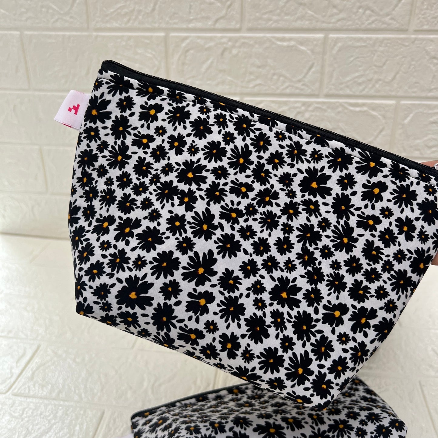 BNW PERIWINKLE POUCHES