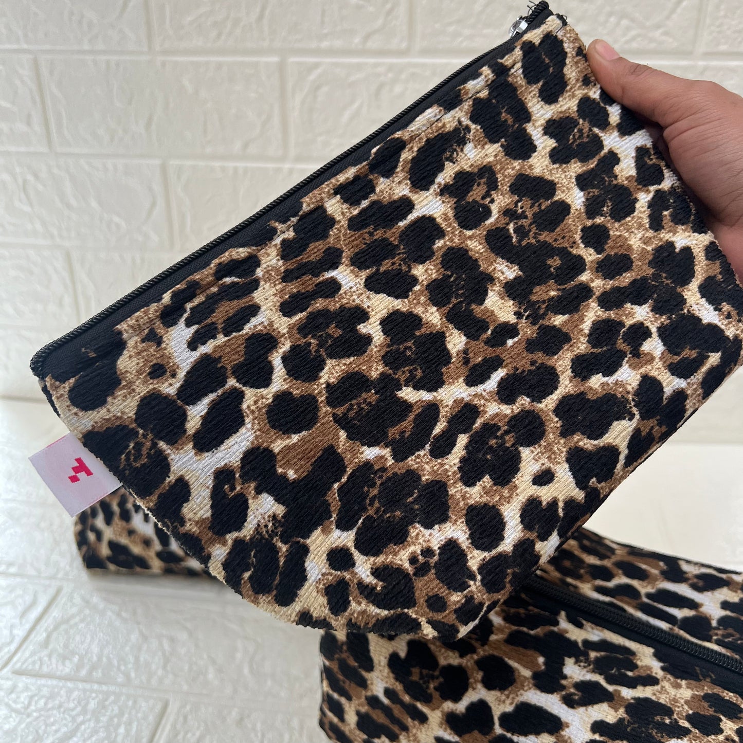 TIGER POUCHES