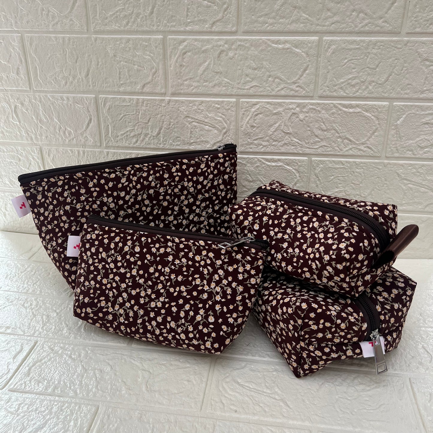 COFFEE FLORAL POUCHES