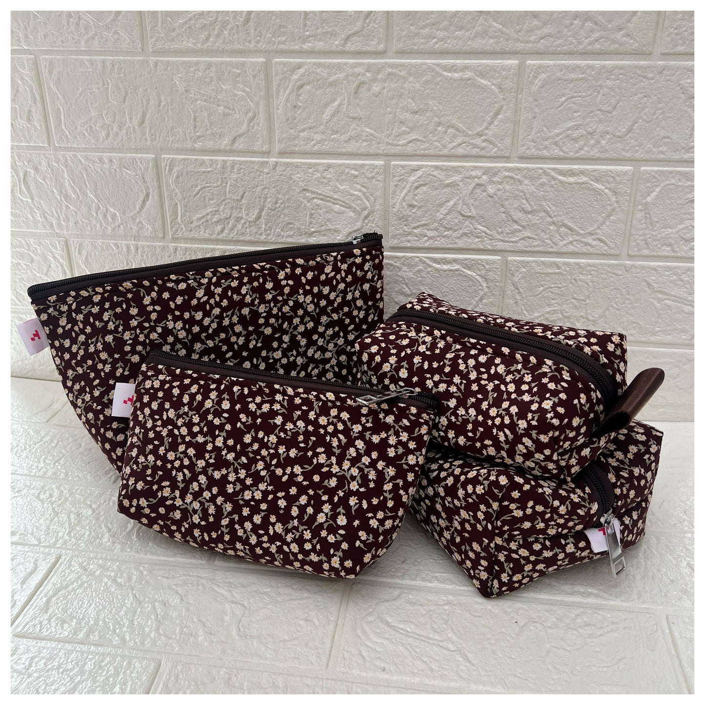 COFFEE FLORAL POUCHES