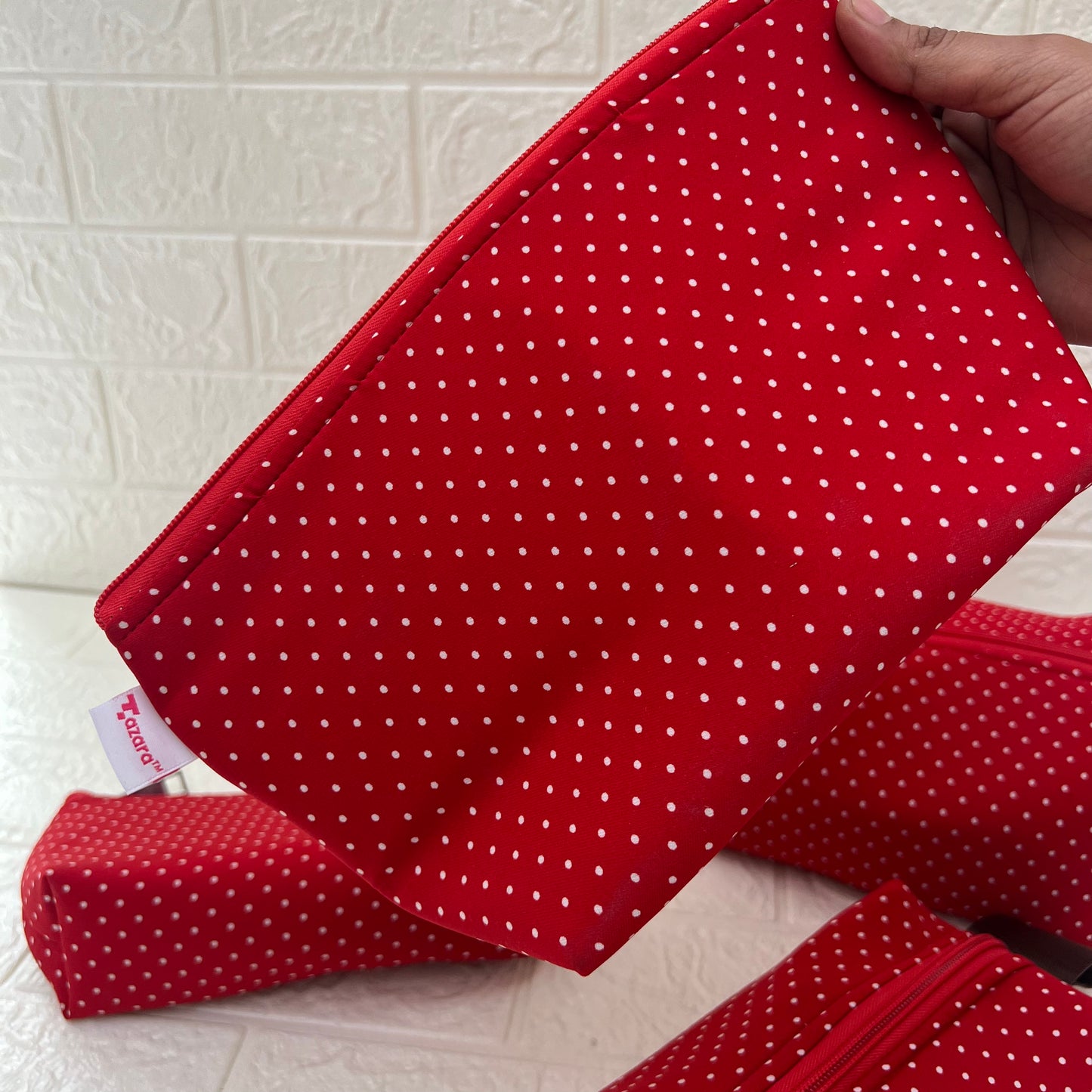 RED SMALL POLKA POUCHES