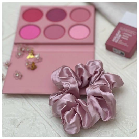 PINK3 SCRUNCHIES