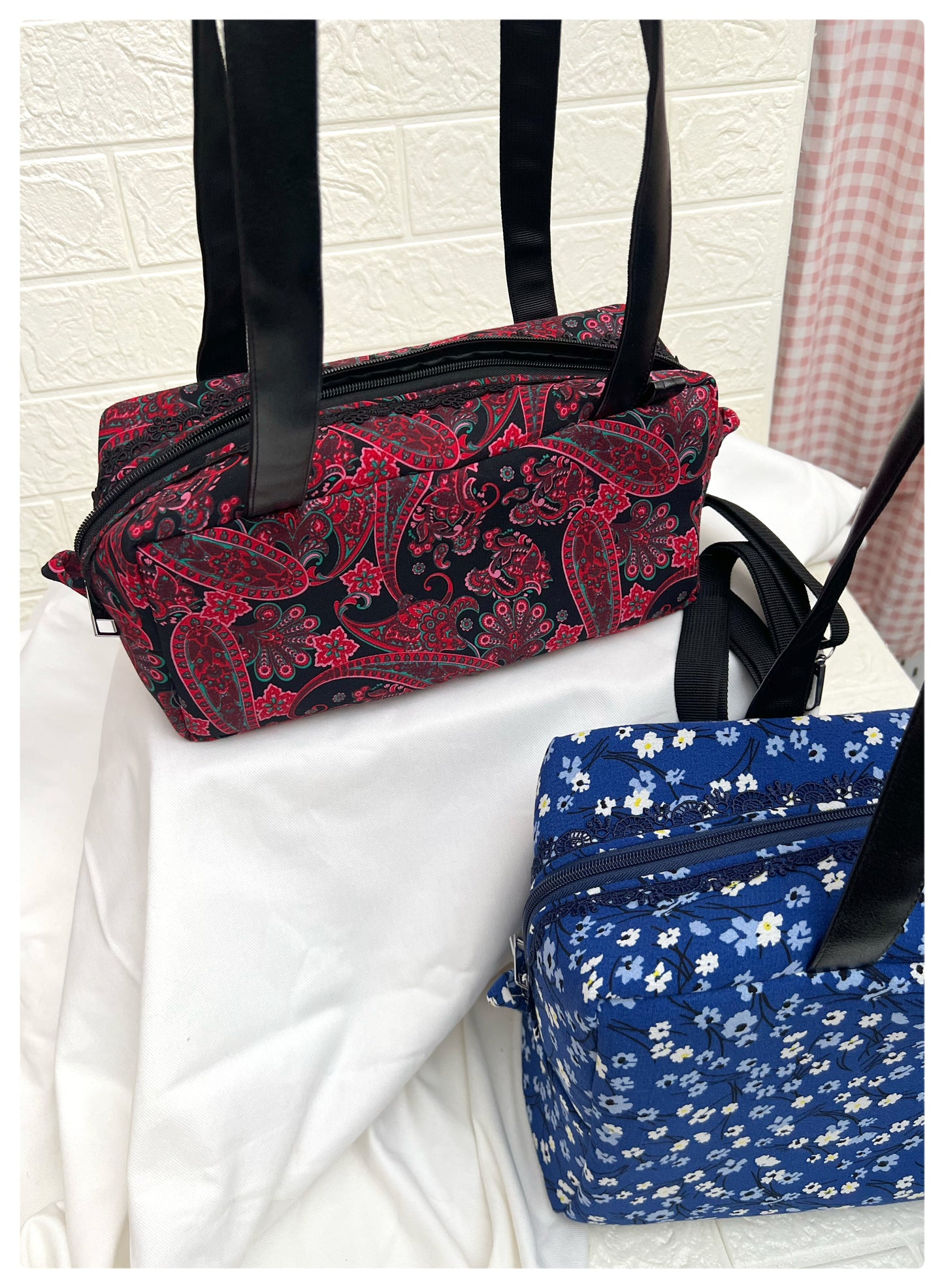 BLUE FLORAL PABLO TOTE
