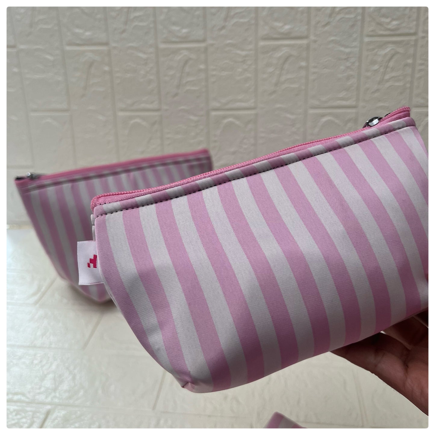 LIGHT PINK STRIPE POUCH