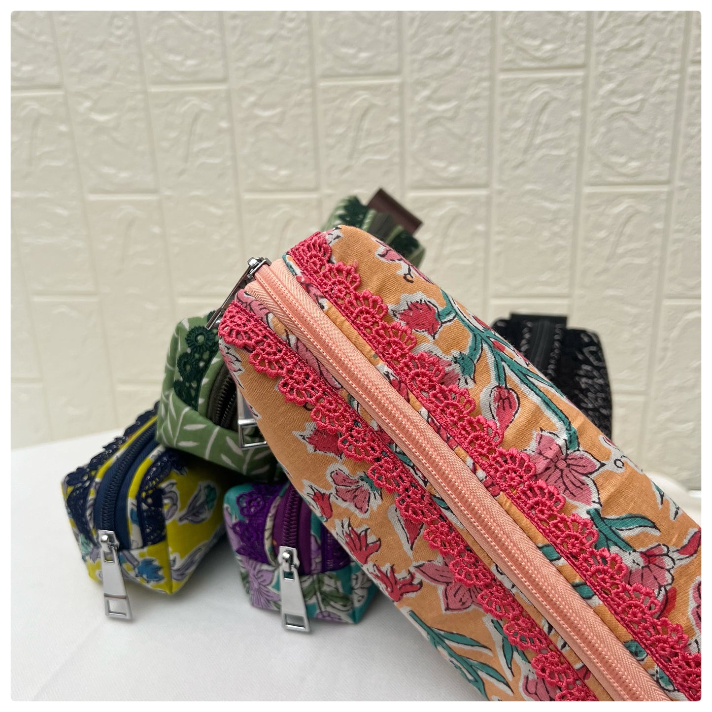 PEACH JOYPURI PENCIL POUCH
