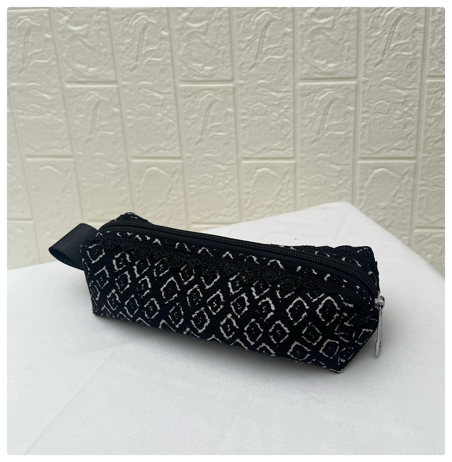 BLACK SQUARE PENCIL POUCH