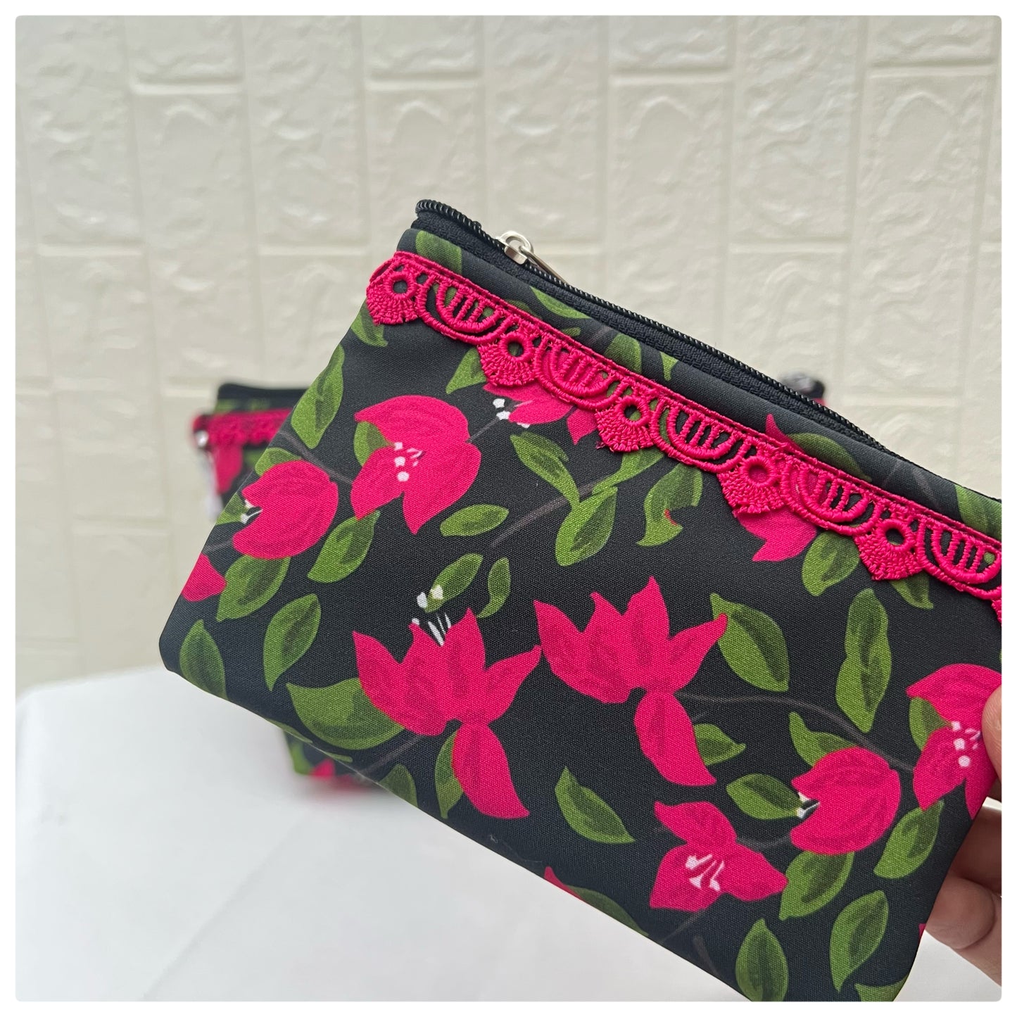 BOUGAINVILLEA PARIZAT CROSSBODY