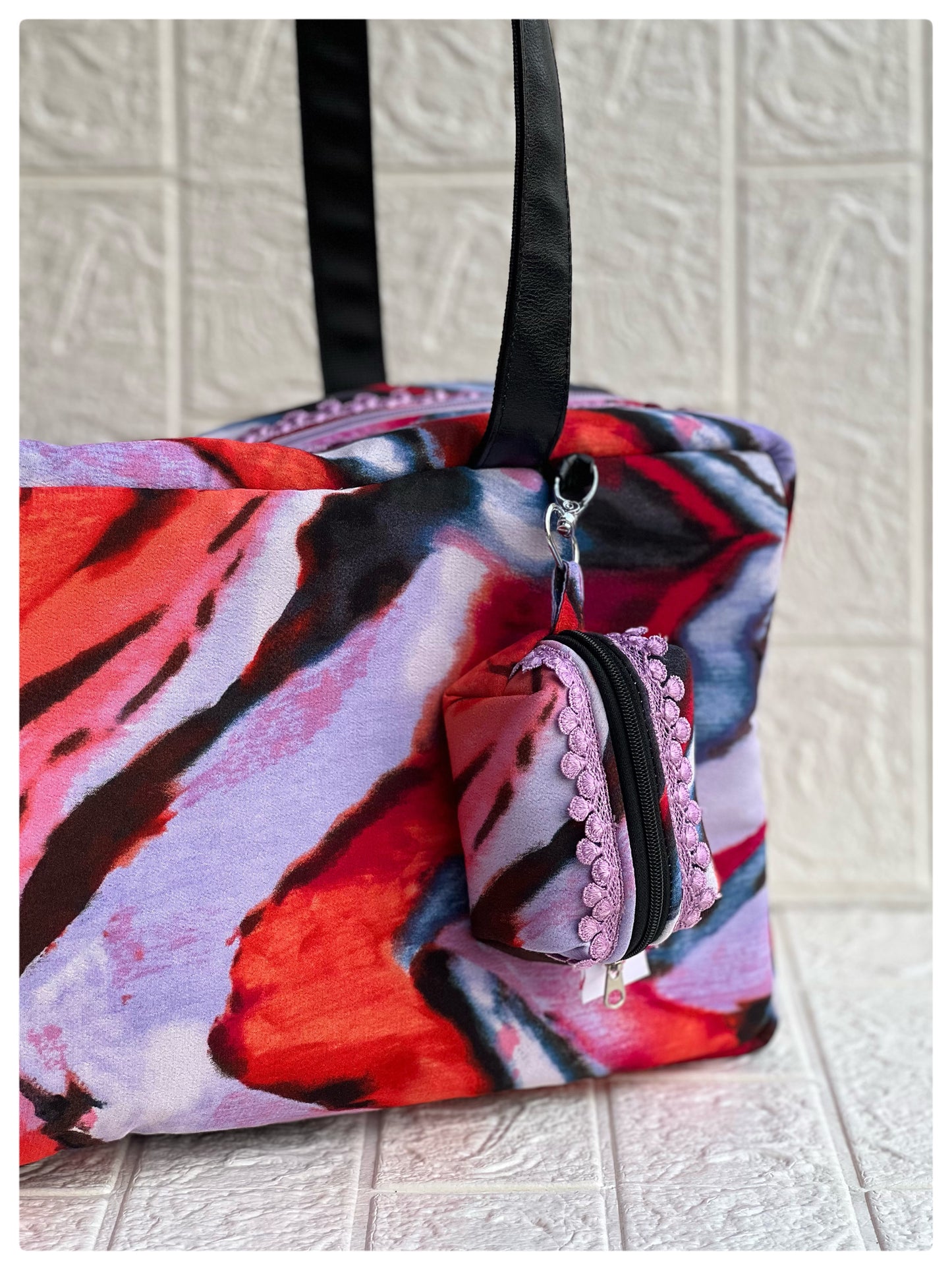 PINK ABSTRACT PAMELA TOTE