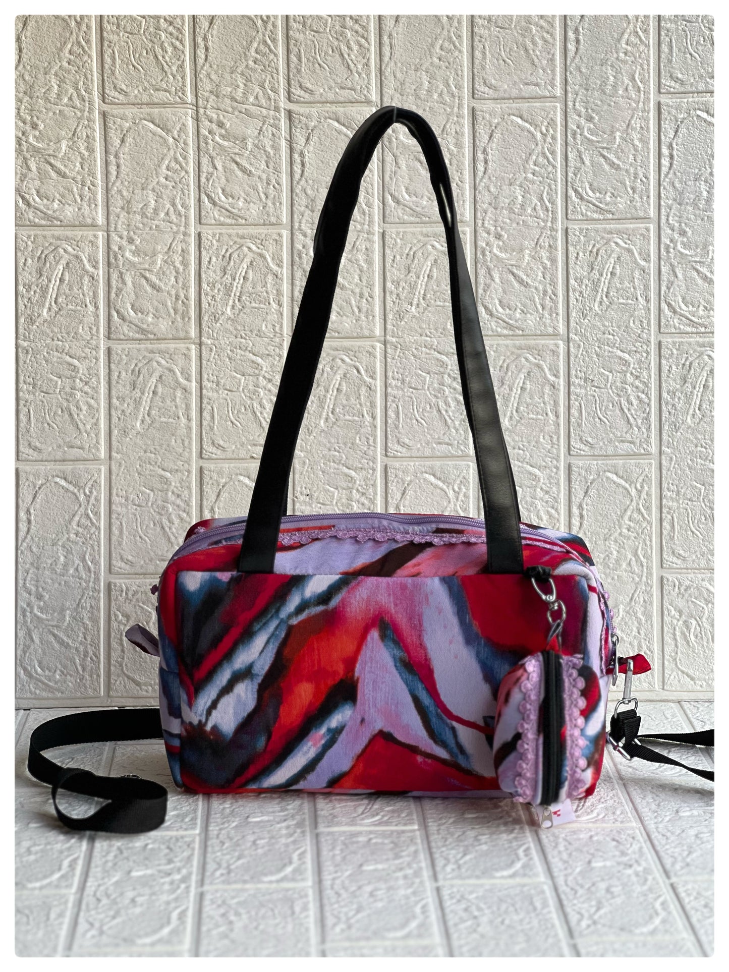 PINK ABSTRACT PAMELA TOTE