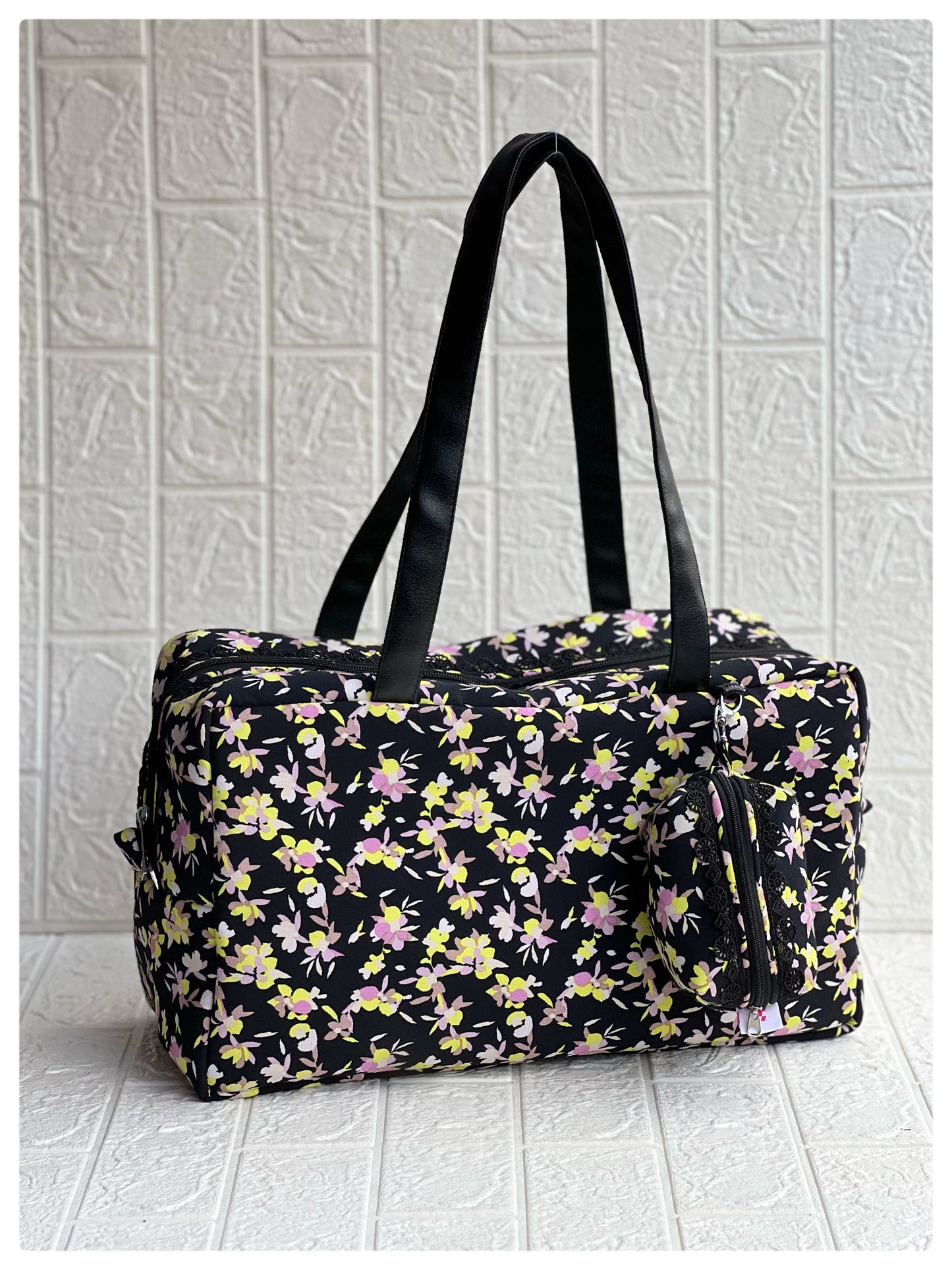 BLACK YELLOW FLORAL PABLO TOTE