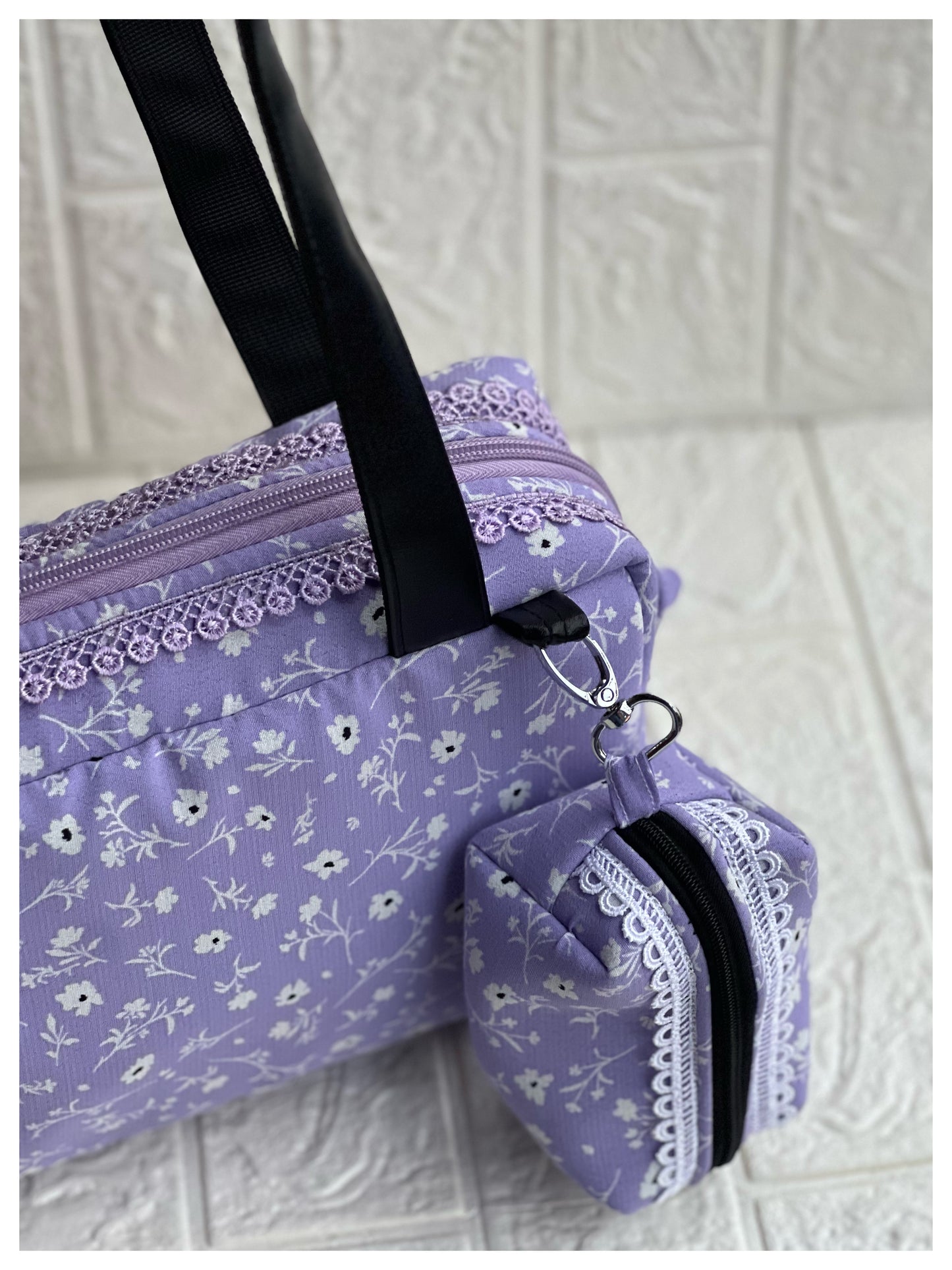 PAMELA TOTE