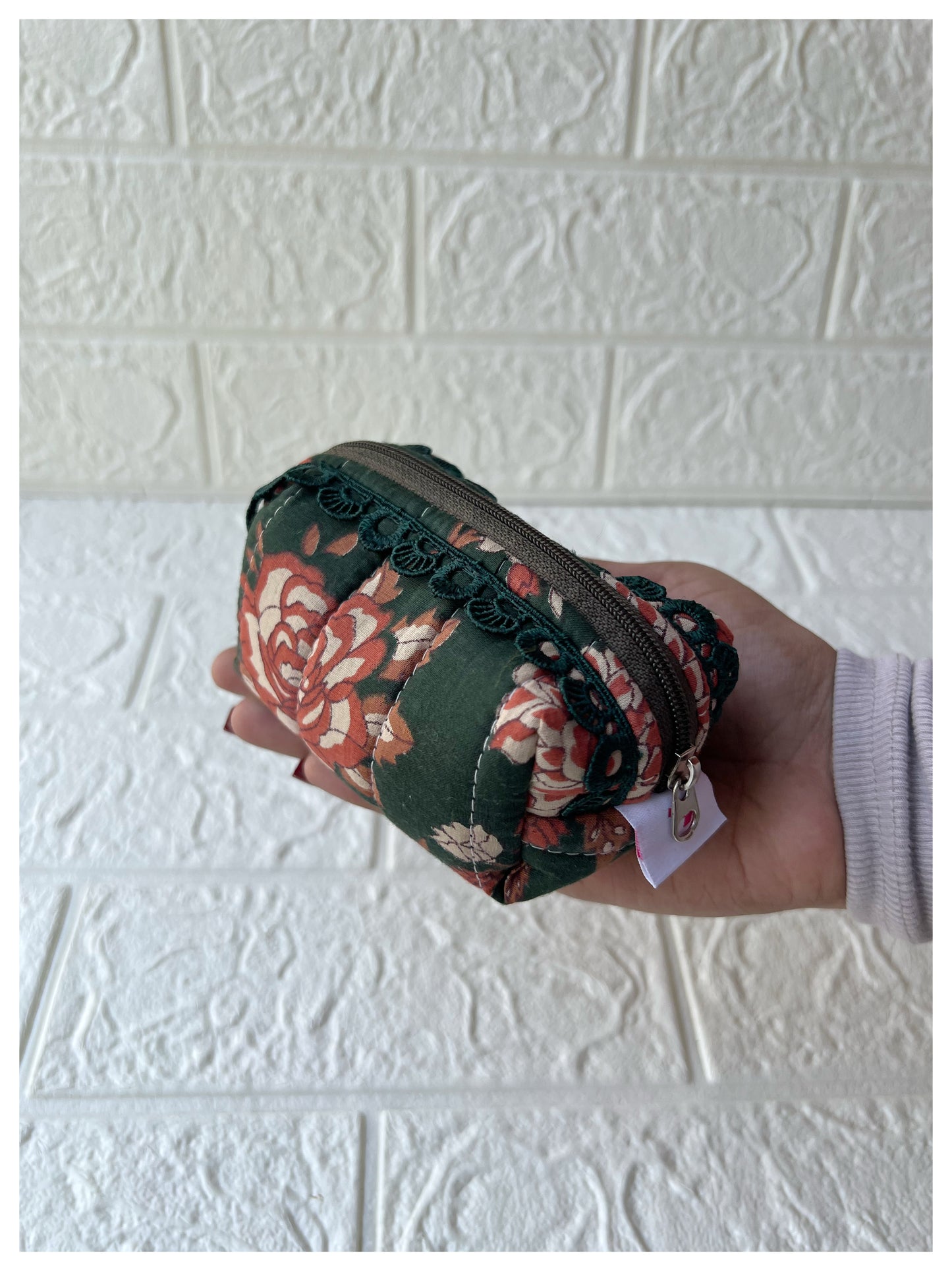 GREEN JUI QUILTED KEY-CHARM