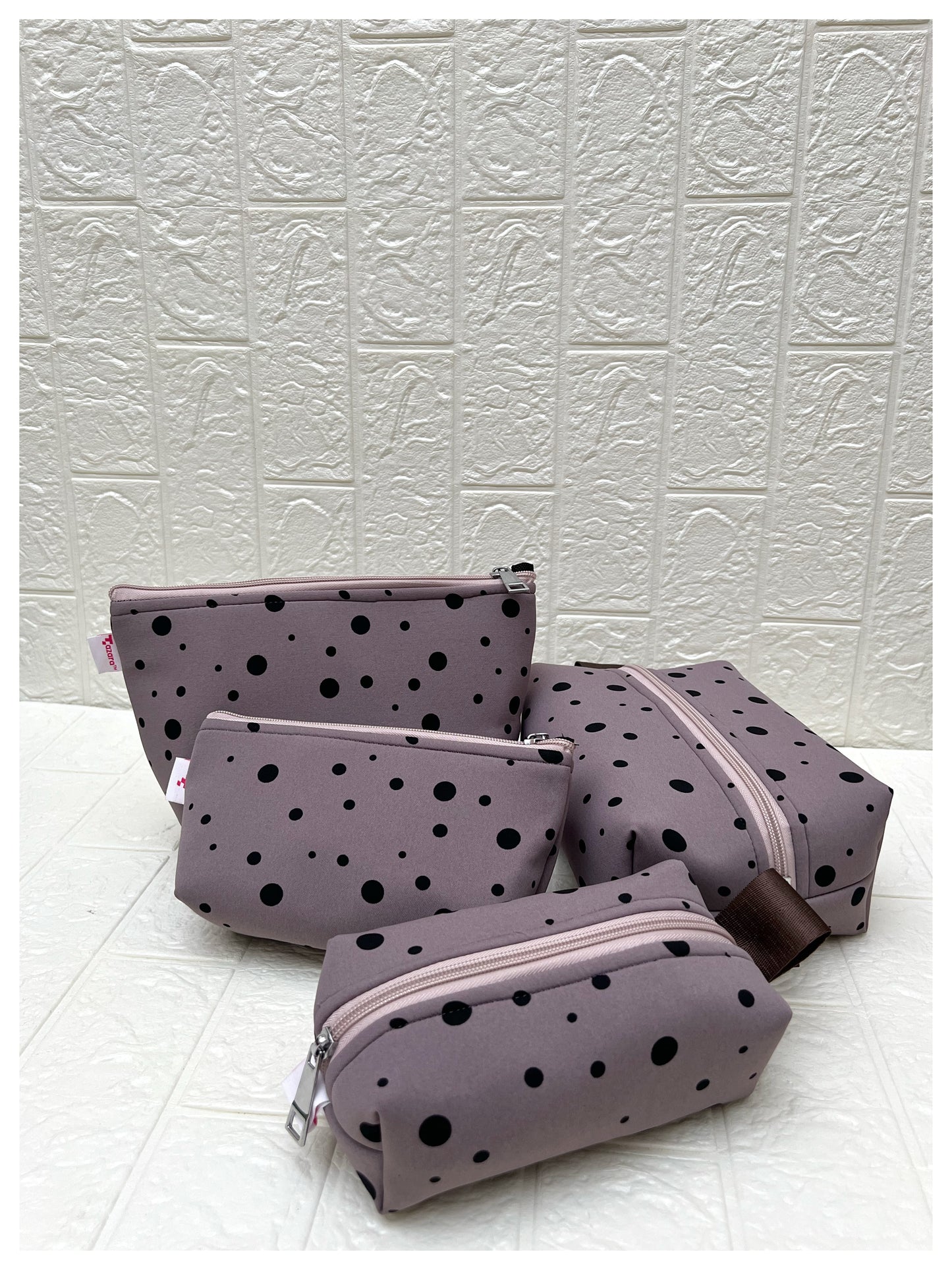 LIGHT PURPLE SMALL BIG POLKA  POUCHES