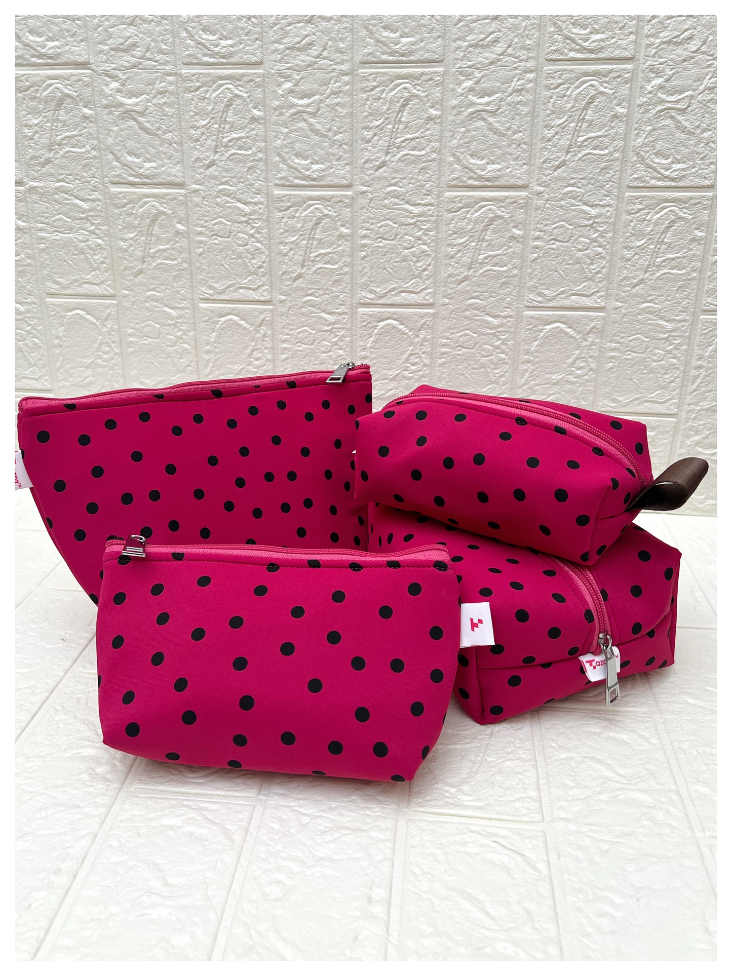 HOT PINK POLKA  POUCHES