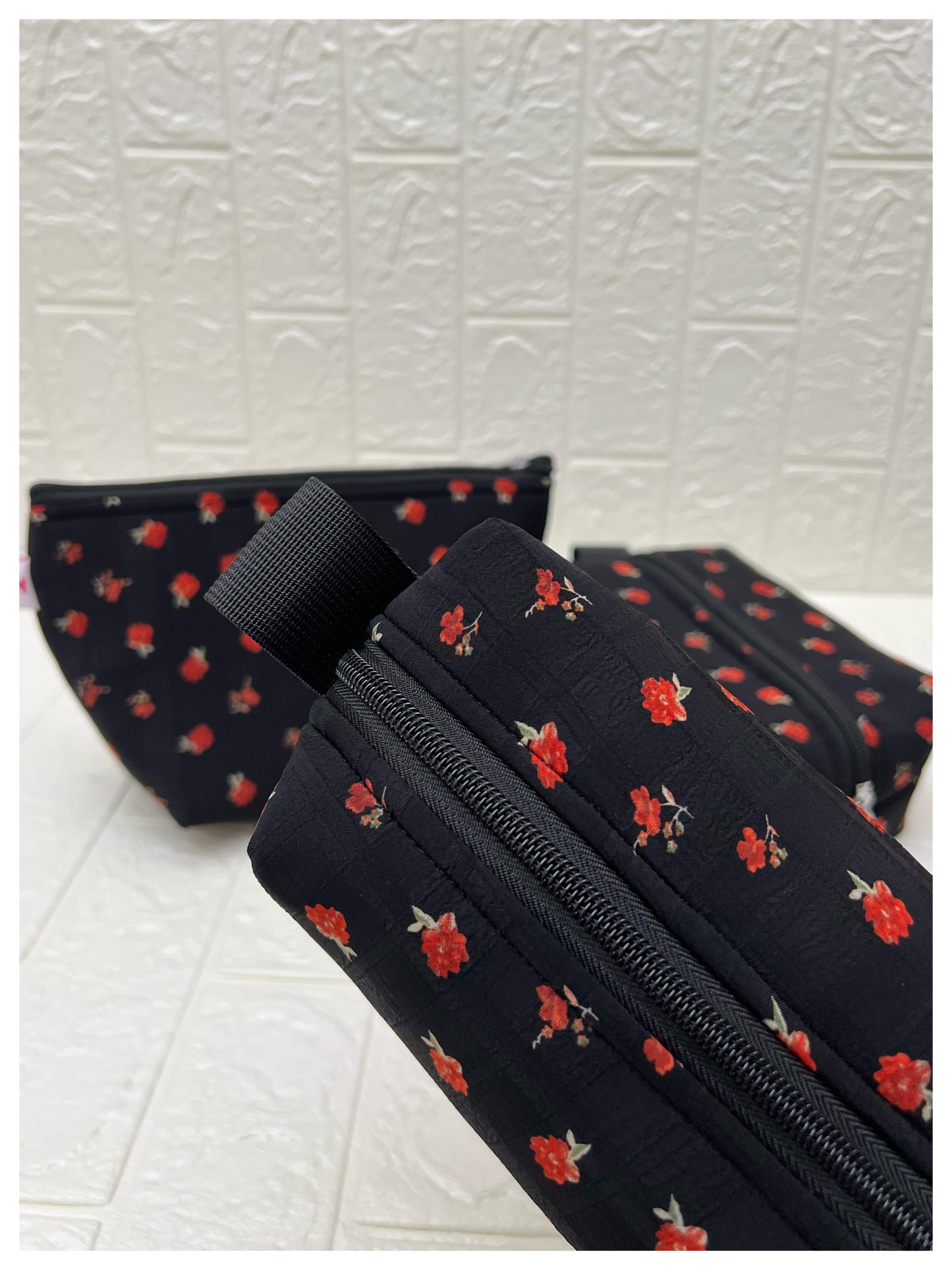 BLACK RED PEONY FLORAL POUCHES