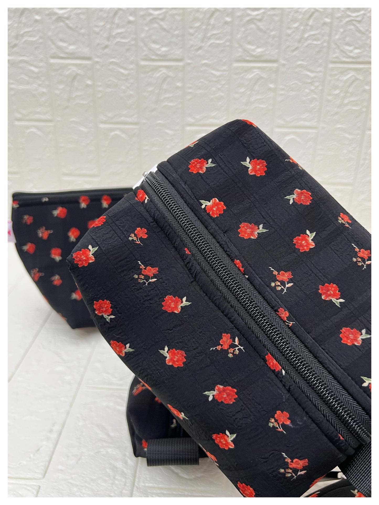 BLACK RED PEONY FLORAL POUCHES