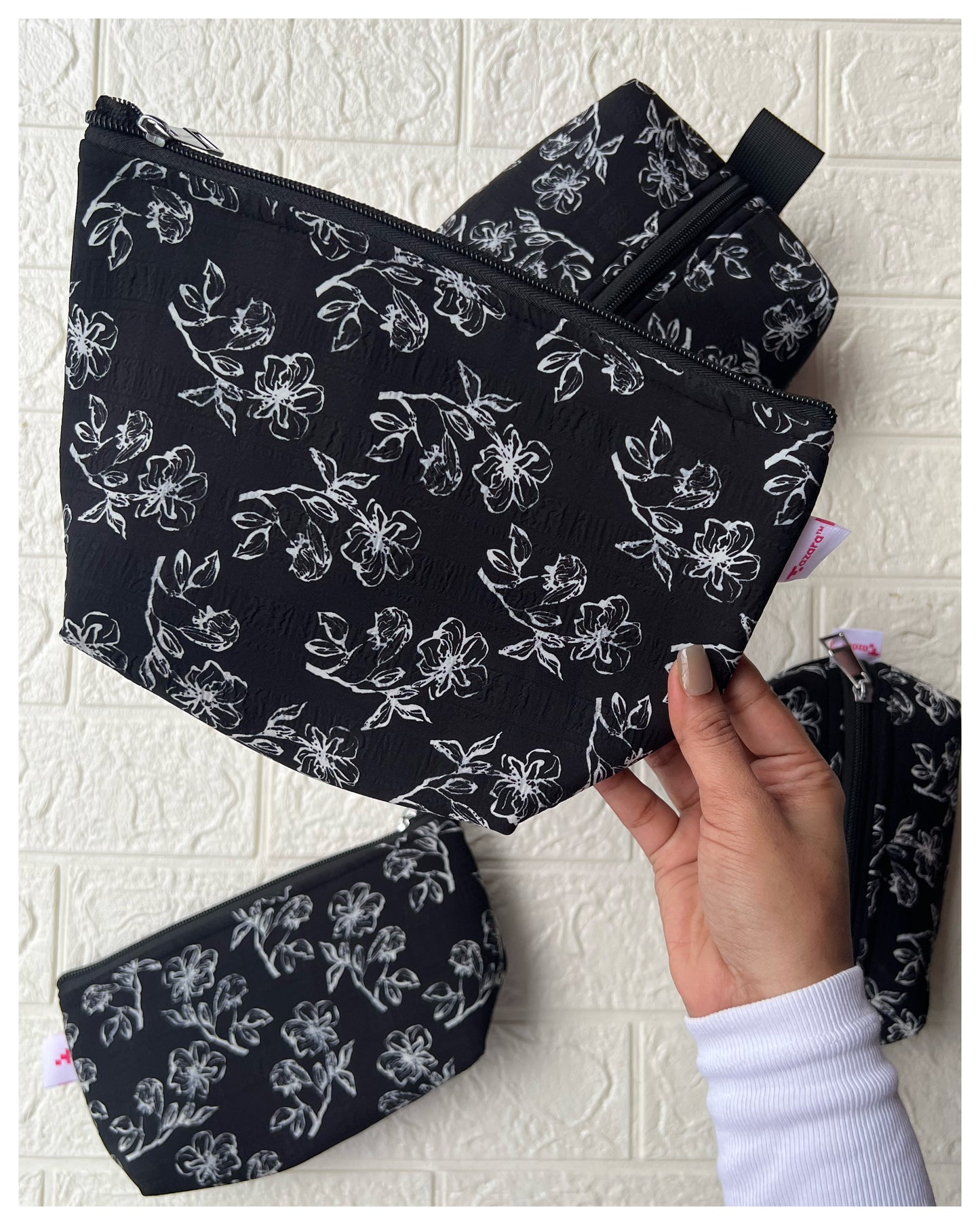 BLACK CANEFLOWER POUCHES